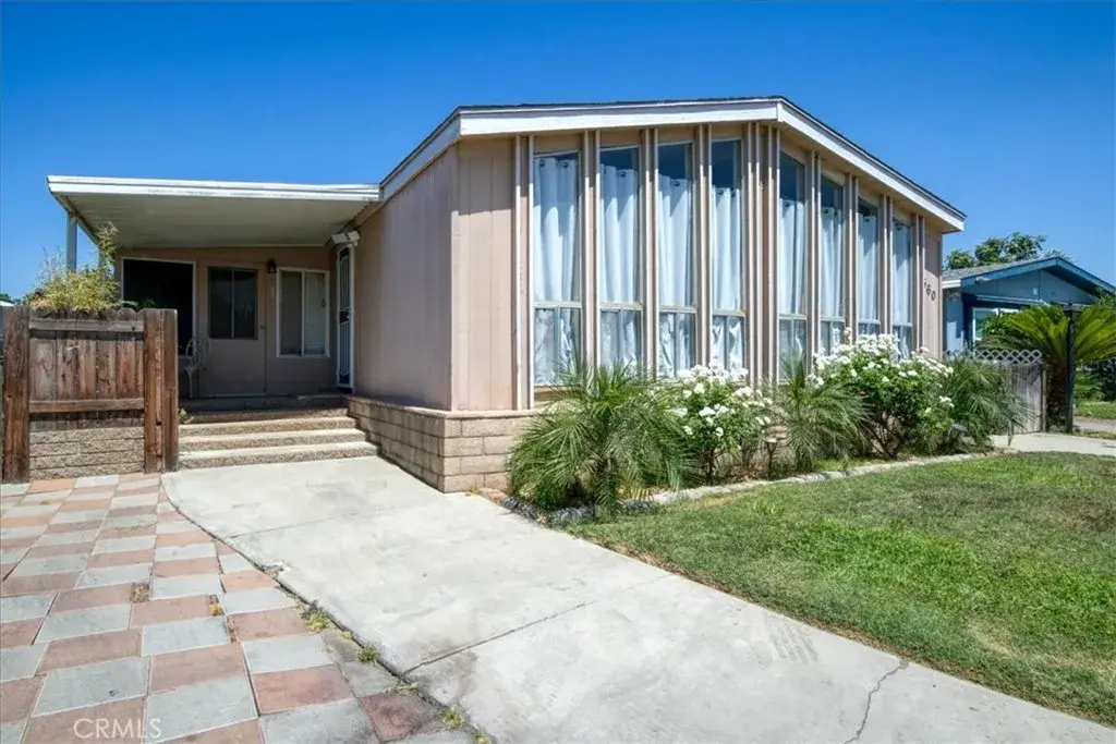 5800 Hamner #560, Eastvale, CA 91752 - #1