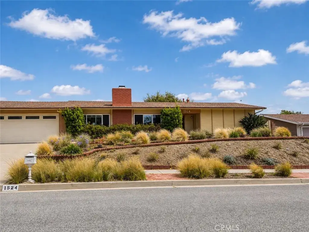 1524 Dover Avenue, Thousand Oaks, CA 91360 - #1