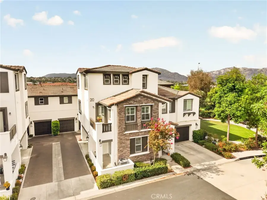 31865 Calle Luz, Temecula, CA 92592 - #2