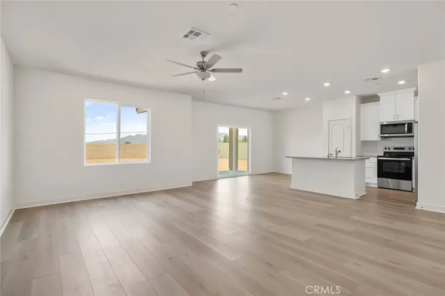 14842 Desert Lily Court, Apple Valley, CA 92307 - #3