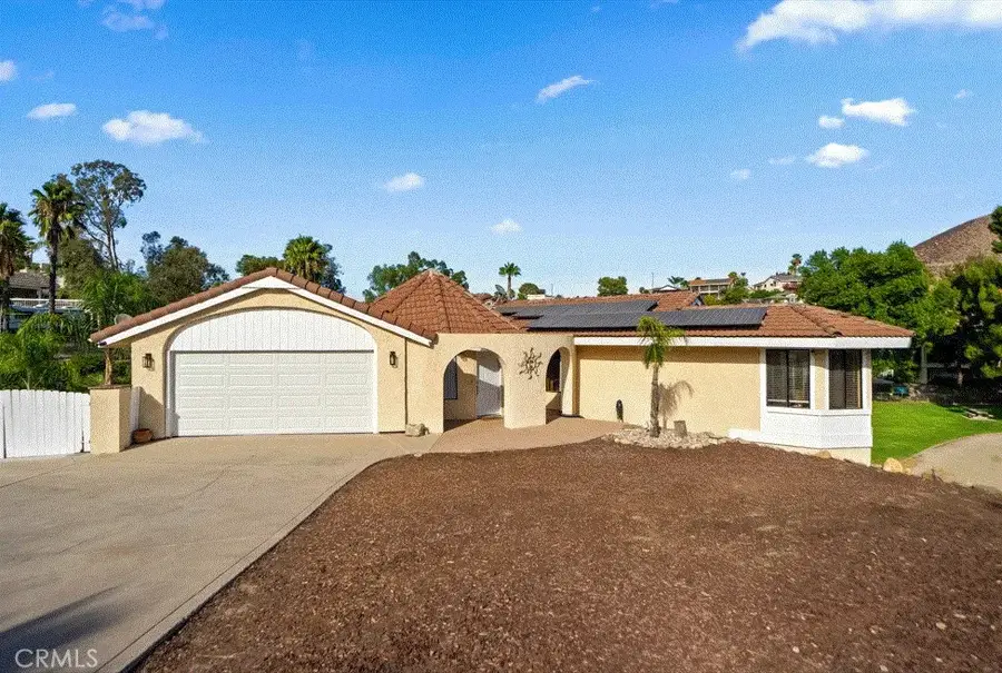 22032 W San Joaquin Drive, Canyon Lake, CA 92587 - #2