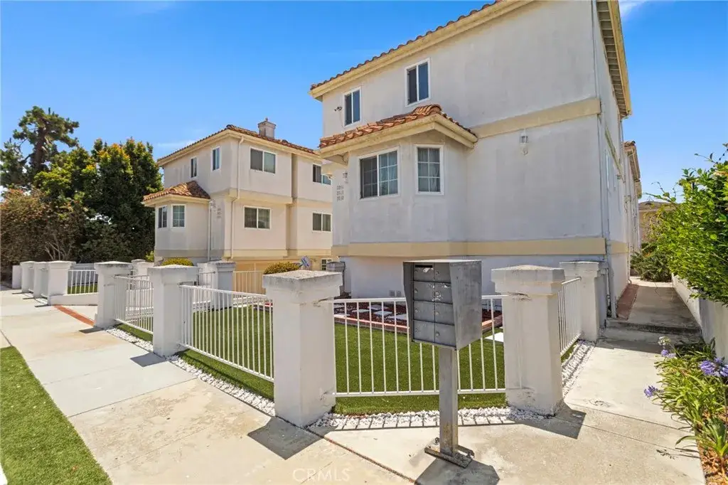 3918 W 118th, Hawthorne, CA 90250 - #1