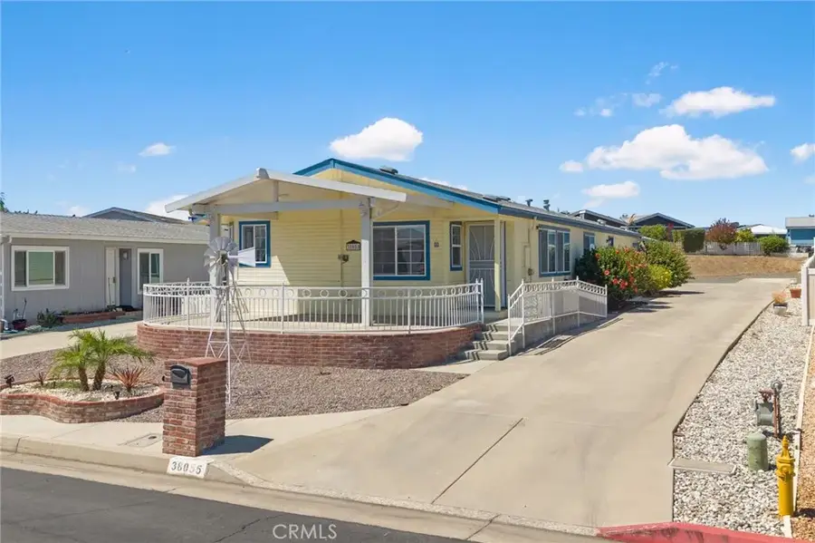 38055 Calle Amigable, Murrieta, CA 92563 - #3