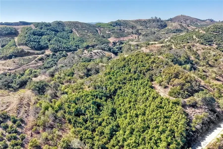 1 Via De Los Robles, Temecula, CA 92590 - #3