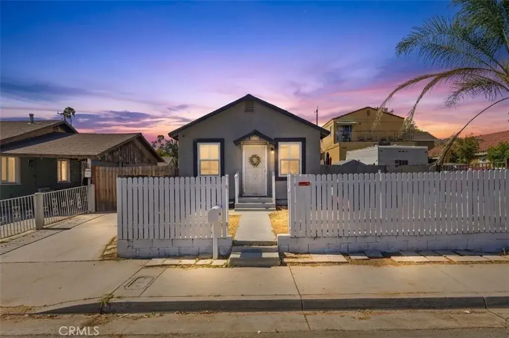 1252 D, Corona, CA 92882 - #1