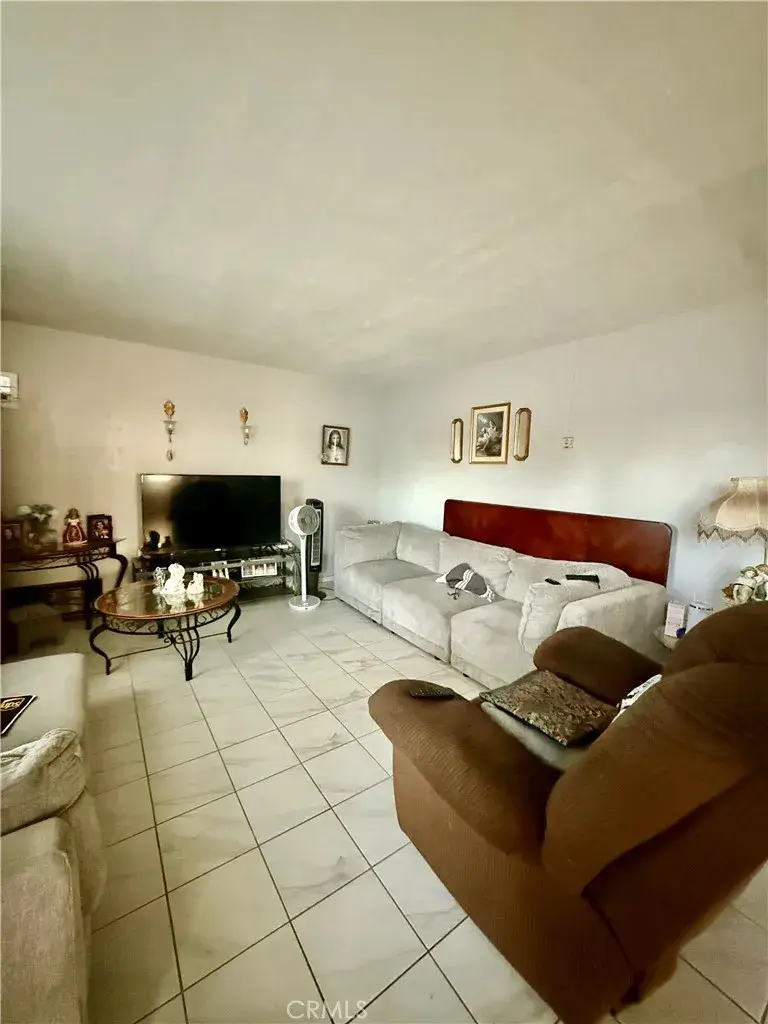 25541 Jade, Barstow, CA 92311 - #2