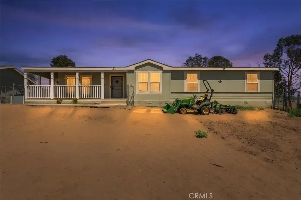 34715 Empty Saddle, Hemet, CA 92544 - #1