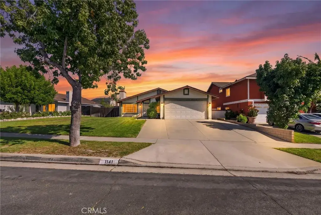 1141 Fallbrook Drive, Corona, CA 92878 - #1