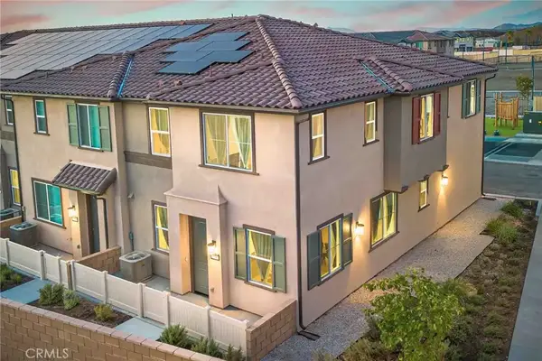 33197 Opal Glass Drive, Winchester, CA 92596