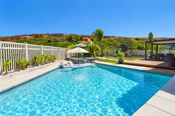 31245 Ivy Hill Court, Murrieta, CA 92563