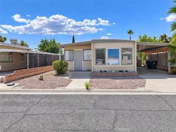 690 Santa Clara, Hemet, CA 92543