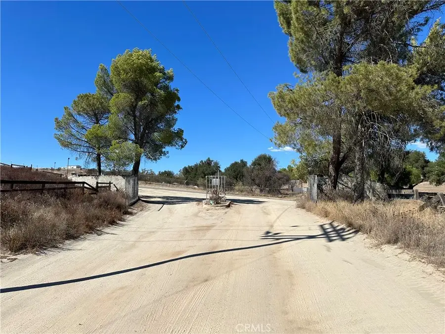 20 Sabina, Hemet, CA 92544 - #3
