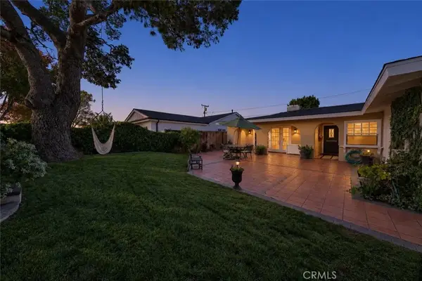 474 Ogle Street, Costa Mesa, CA 92627