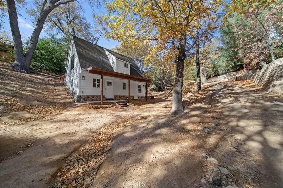 180 Glen Avon Dr, Cedar Glen, CA 92321 - #2