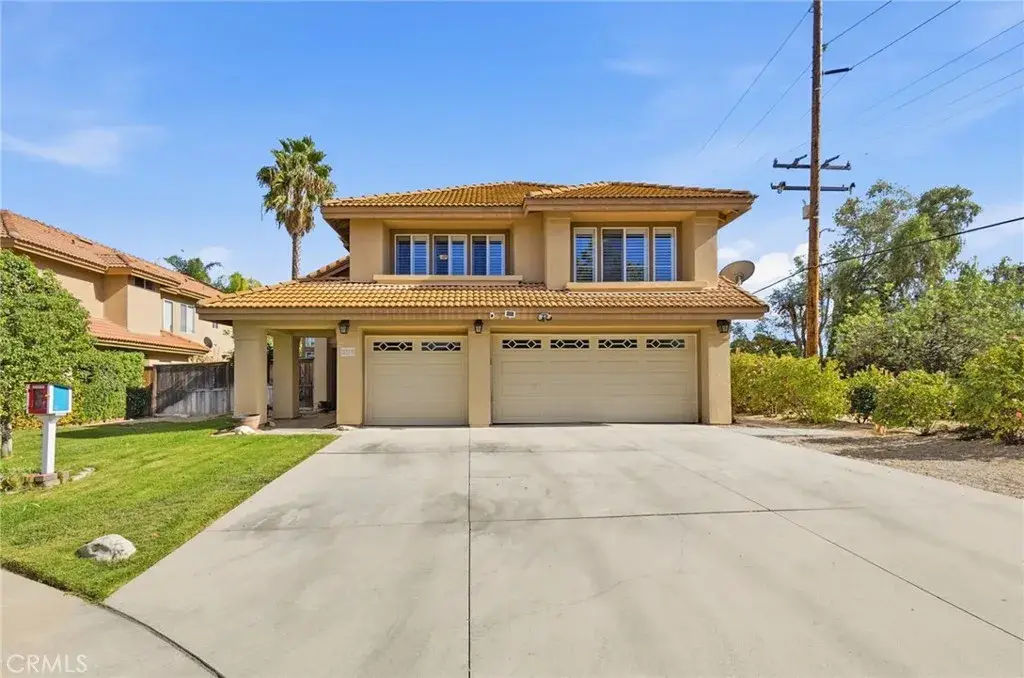 30371 Falcon Point Ct, Murrieta, CA 92563 - #1