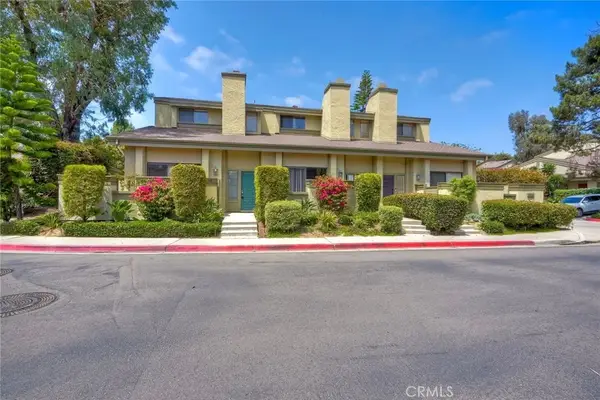 3304 Caminito Eastbluff #143, La Jolla, CA 92037