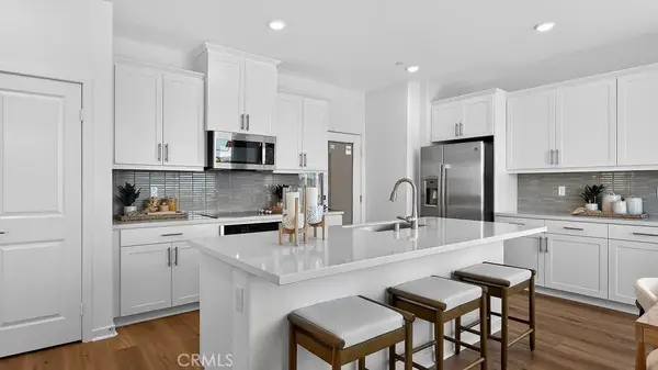 36657 Altisma Drive, Winchester, CA 92596