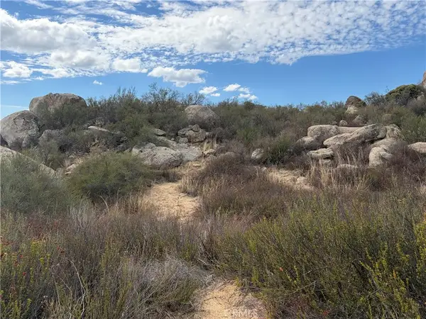 812 Rocky Valley, Aguanga, CA 92539