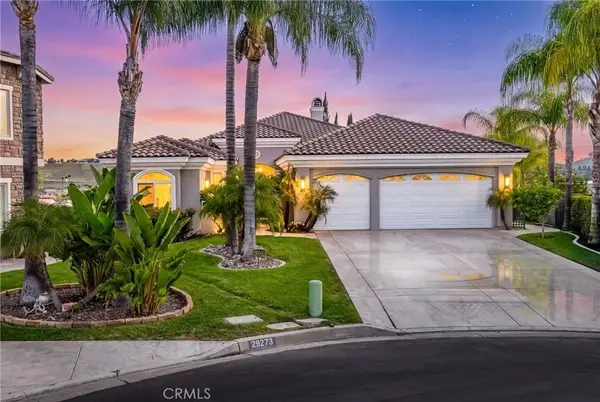 29259 Stampede Way, Canyon Lake, CA 92587