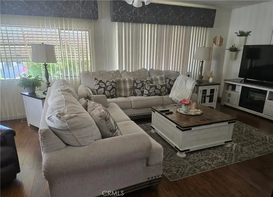 2205 W Acacia #142, Hemet, CA 92545 - #3