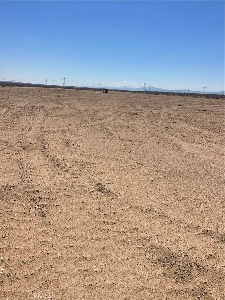 7806 Arapahoe, Adelanto, CA 92301 - #2