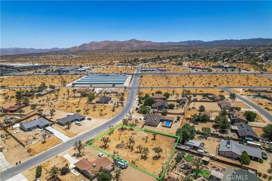 6560 Prescott, Yucca Valley, CA 92284 - #2