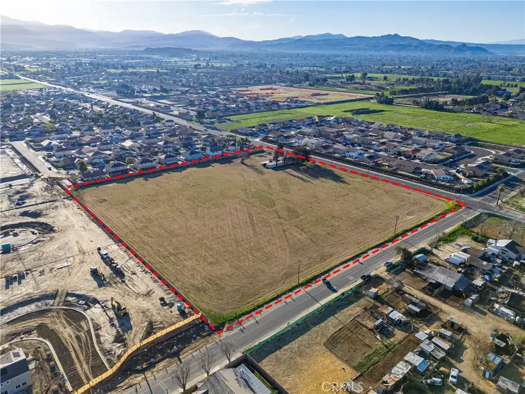 1817 W 7th, San Jacinto, CA 92582 - #1