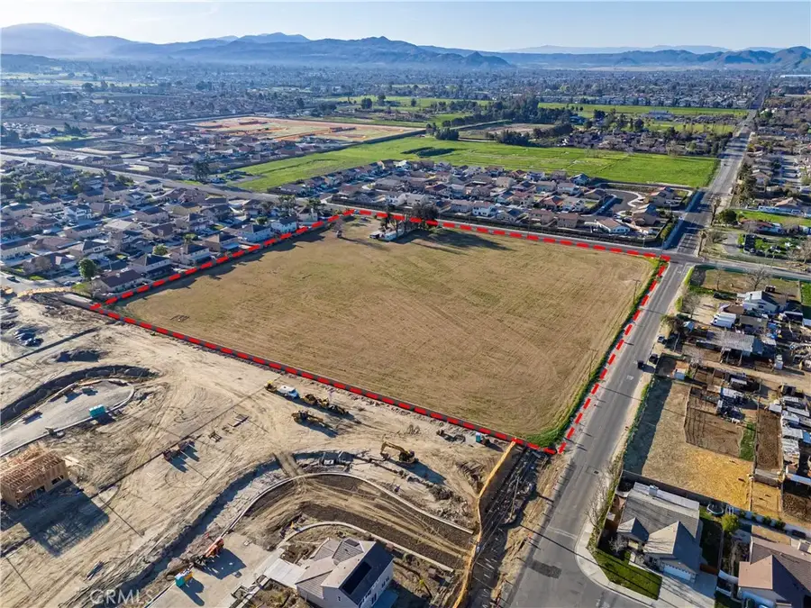 1817 W 7th, San Jacinto, CA 92582 - #2