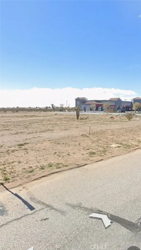 12063 Cactus, Adelanto, CA 92301
