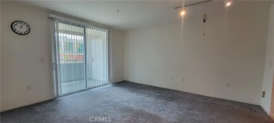 267 S San Pedro Street, Los Angeles, CA 90012 - Image #3