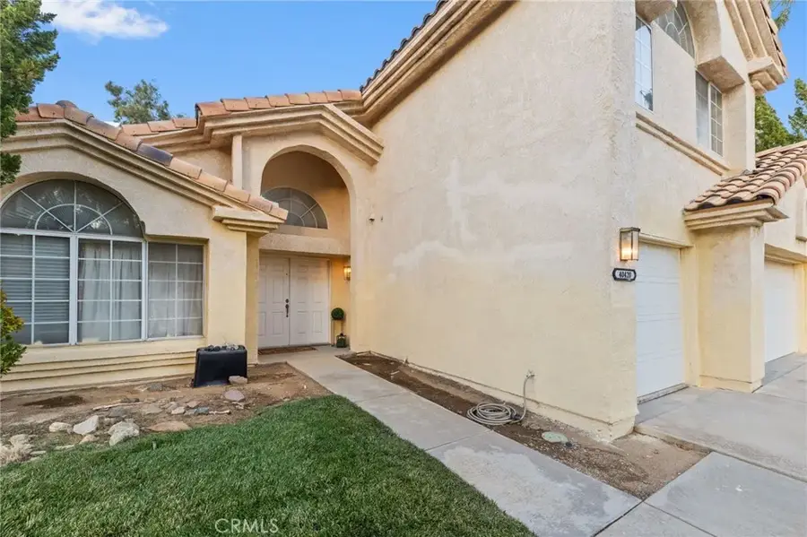40420 Valiente Drive, Palmdale, CA 93551 - Image #2