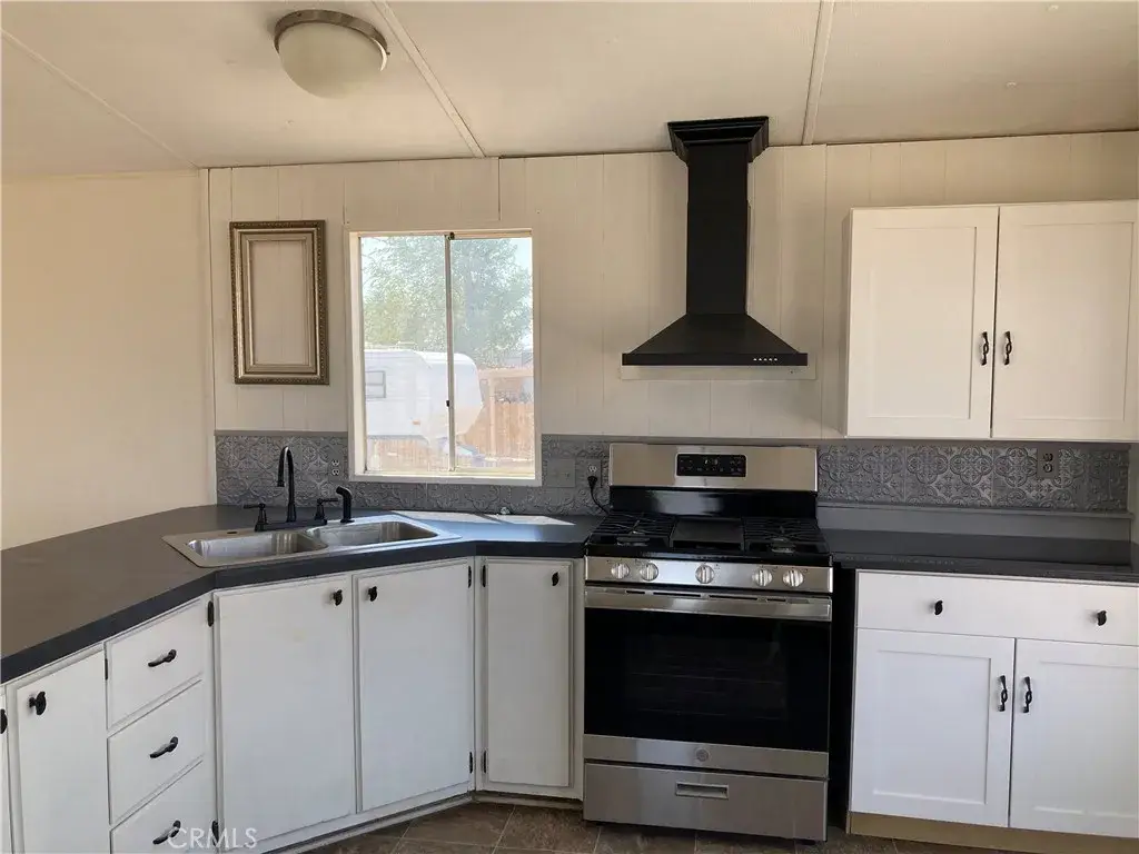16450 Frontage #26, North Edwards, CA 93523 - #1