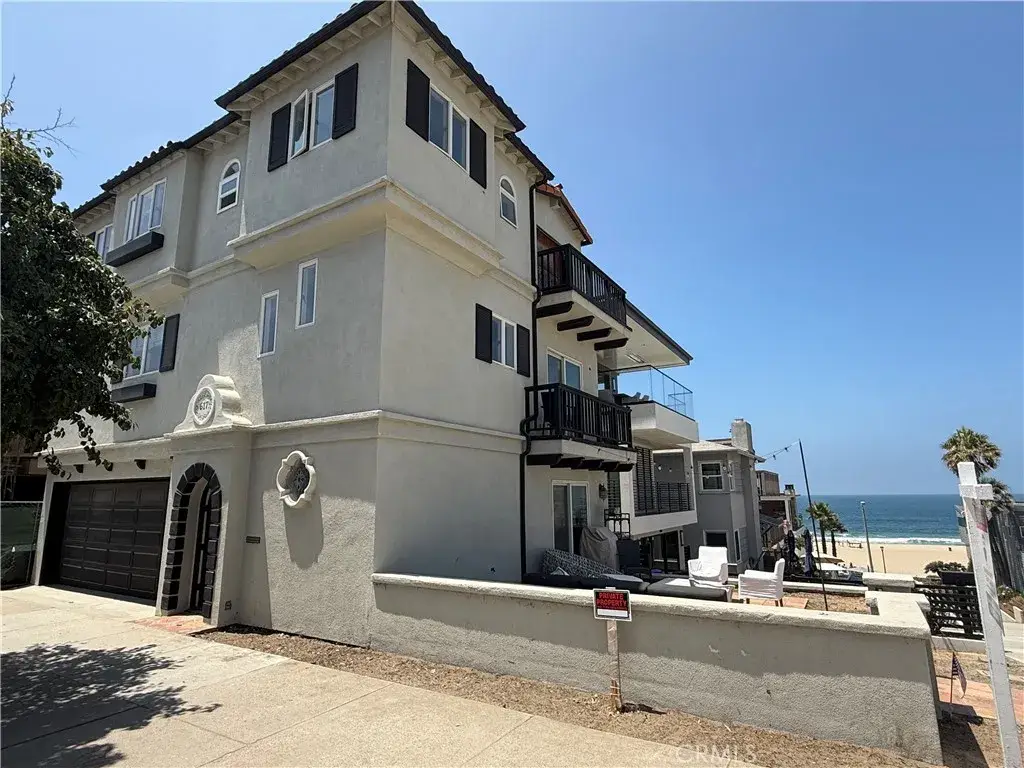 617 Manhattan Avenue, Manhattan Beach, CA 90266 - Image #1
