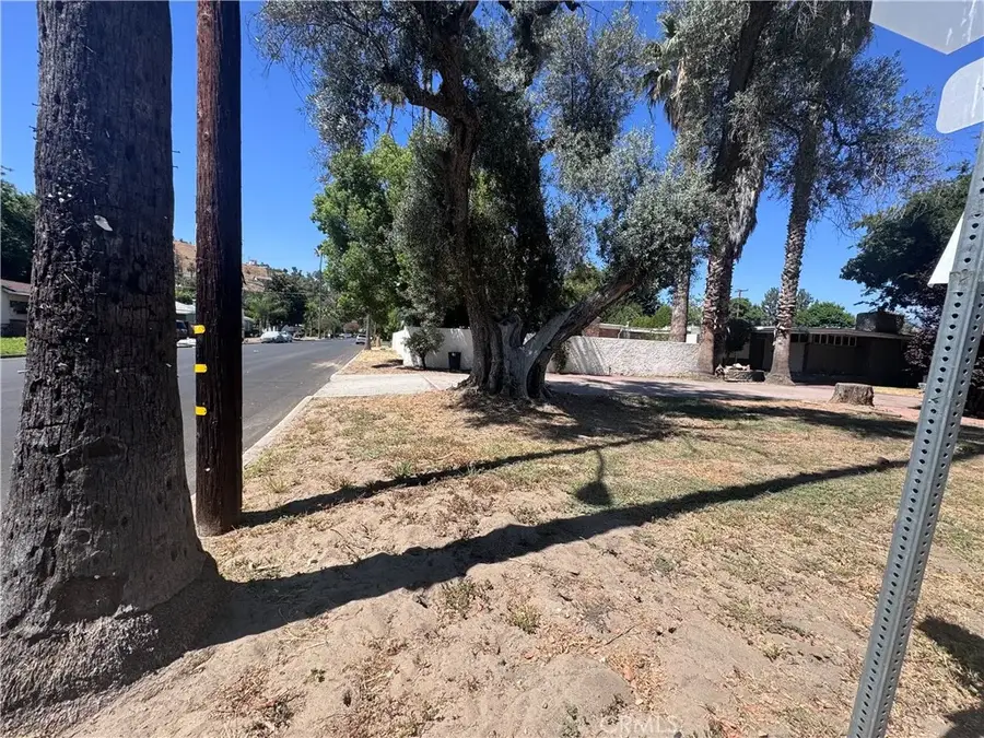 782 W Marshall Boulevard, San Bernardino, CA 92405 - Image #2