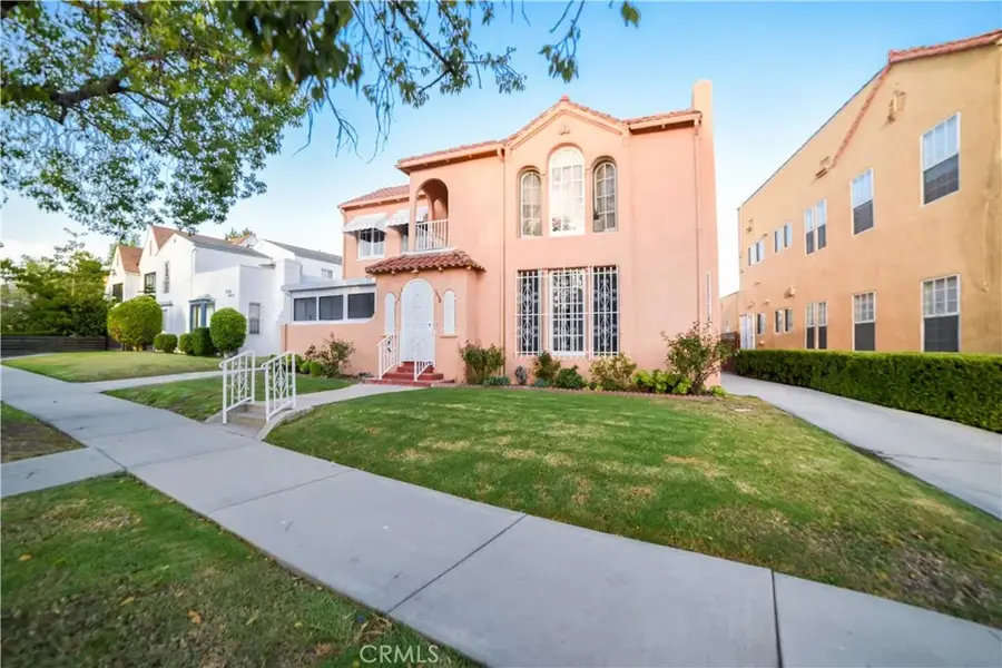 1036 Citrus Avenue, Los Angeles, CA 90019 - Image #2