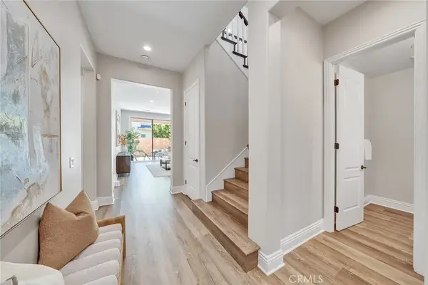 61 Windwalker Way, Tustin, CA 92782