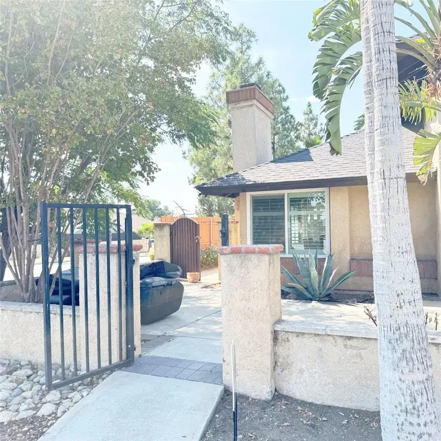 7372 Oleander, Fontana, CA 92336 - Image #3