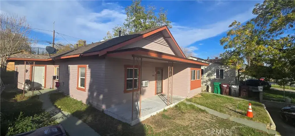 955 W Hays, Banning, CA 92220 - Image #1