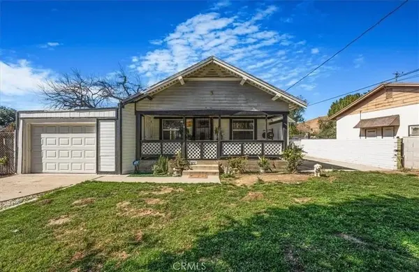 3040 N N F St, San Bernardino, CA 92405