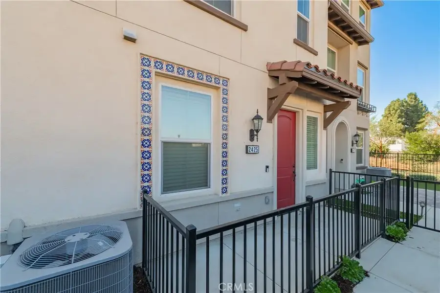 2425 Villena Way, Placentia, CA 92870 - Image #2