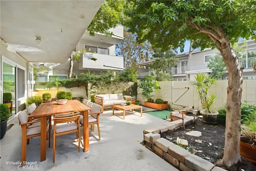 395 S Oakland Avenue #104, Pasadena, CA 91101 - Image #2