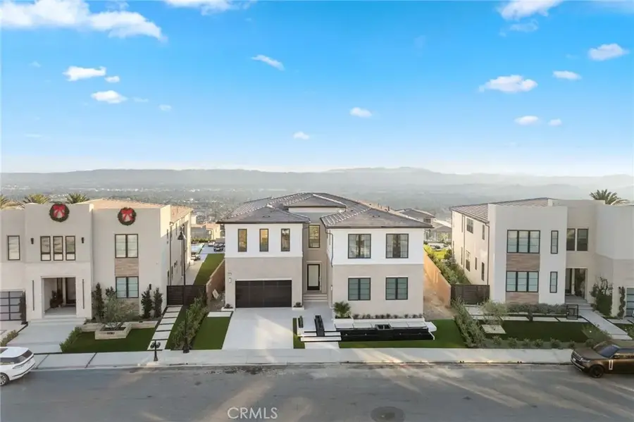 11773 N Greenwood, Porter Ranch, CA 91326 - Image #2