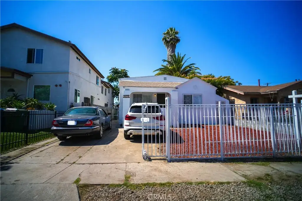 332 E 79th Street, Los Angeles, CA 90003 - Image #1