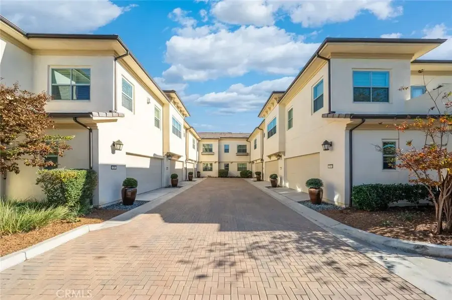 148 Follyhatch, Irvine, CA 92618 - Image #3