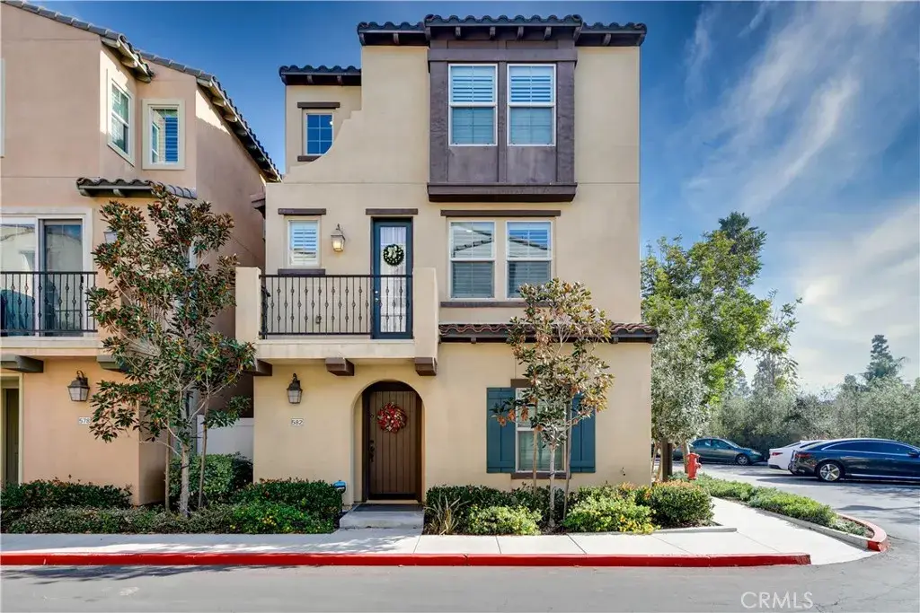 582 S Harbor Blvd, Santa Ana, CA 92704 - Image #1