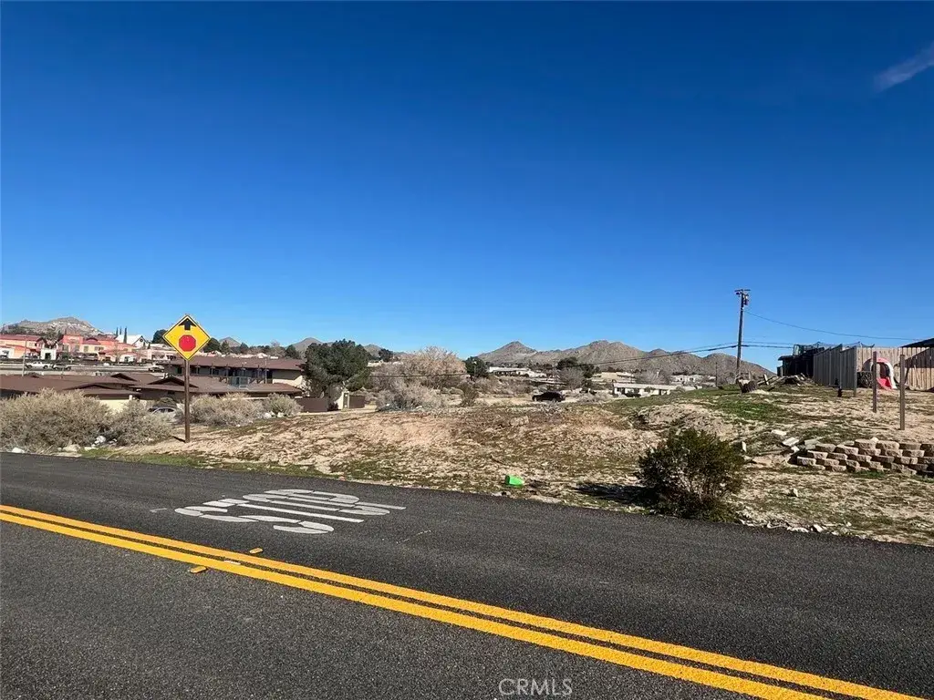 0 Mondamon, Apple Valley, CA 92307 - #1