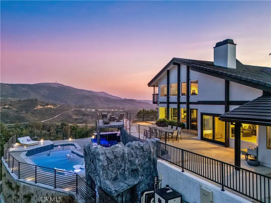 1711 Sirrine, Santa Ana, CA 92705 - Image #2