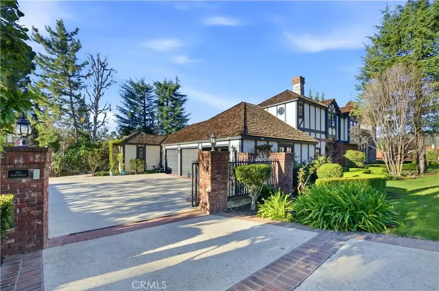 852 Peninsula Avenue, Claremont, CA 91711 - Image #3