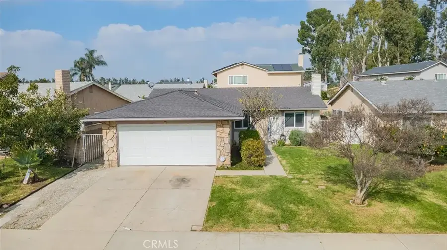 3917 Yellowstone, Chino, CA 91710 - #2