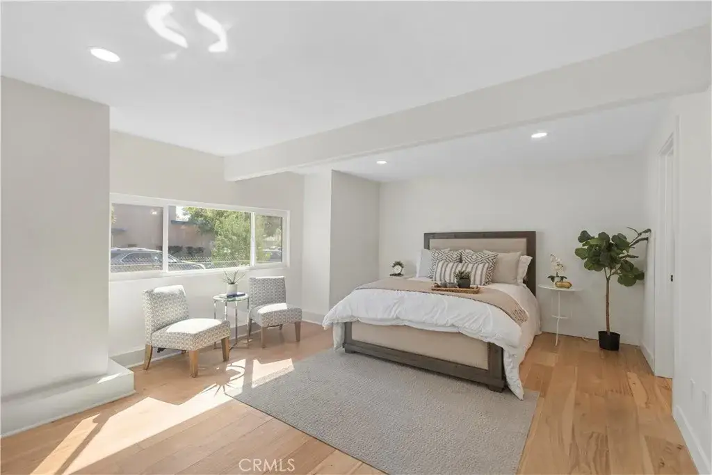 14519 Dyer, Sylmar, CA 91342 - Image #1